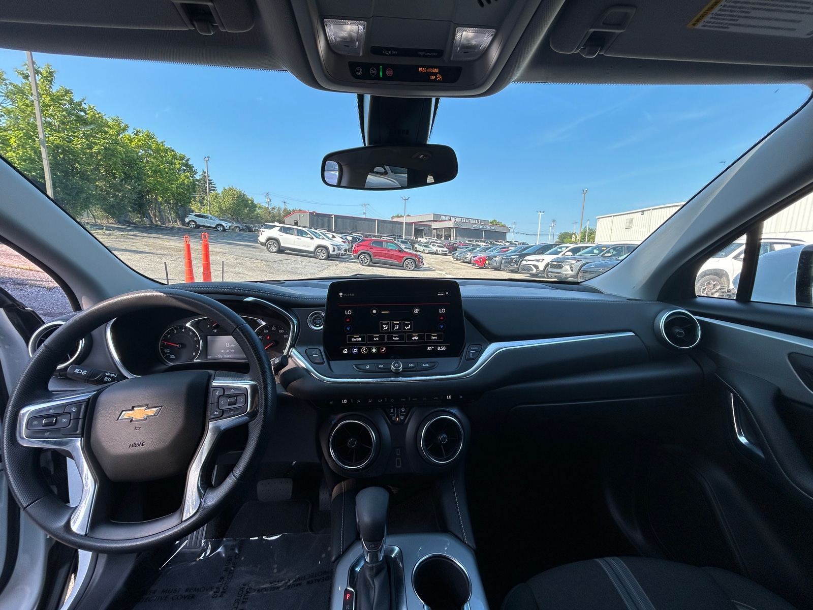 Thumbnail: 2025 Chevrolet Blazer - 3