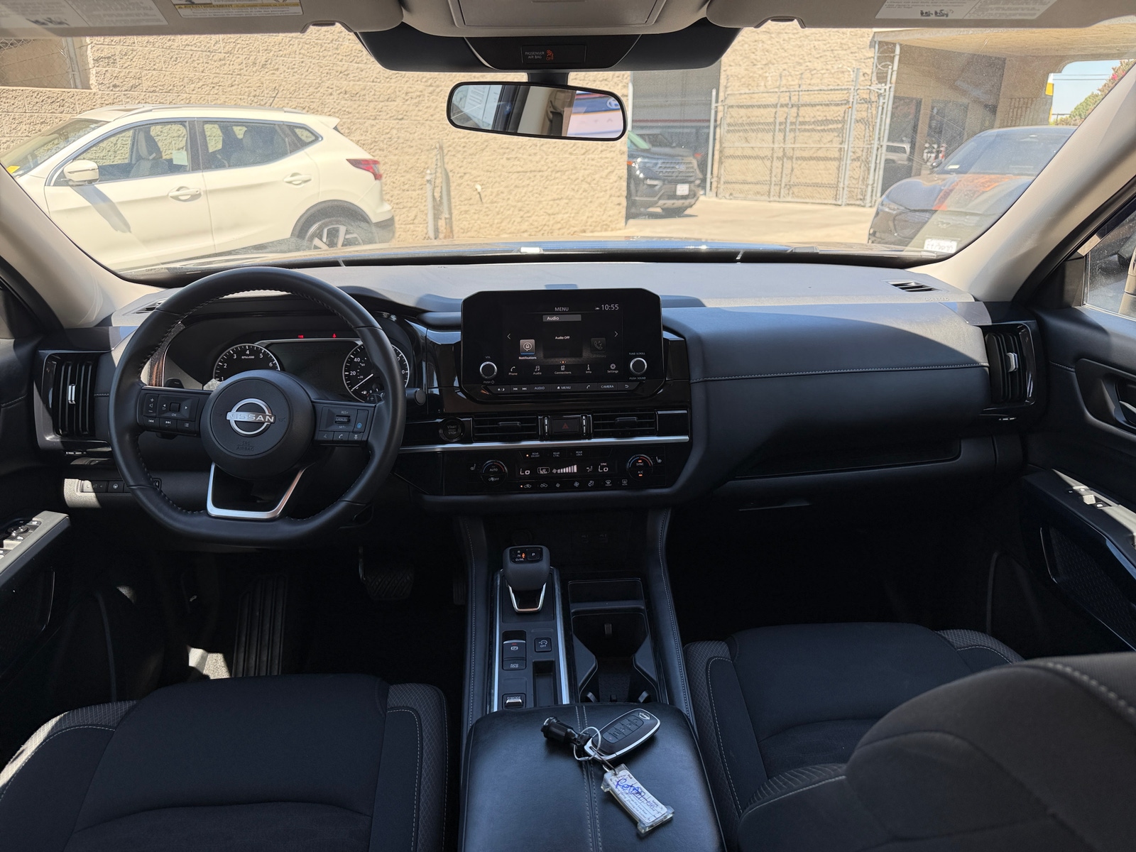 Thumbnail: 2025 Nissan Pathfinder - 3