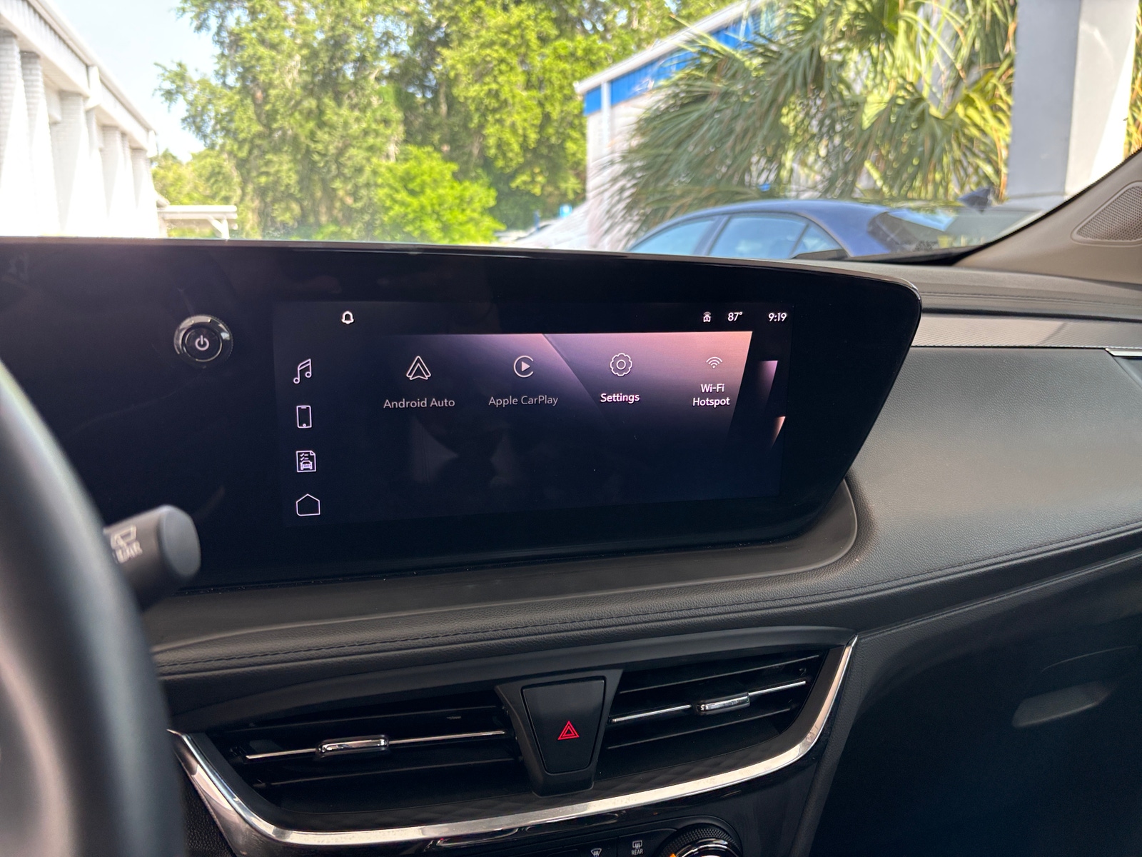 Thumbnail: 2025 Buick Encore GX - 4