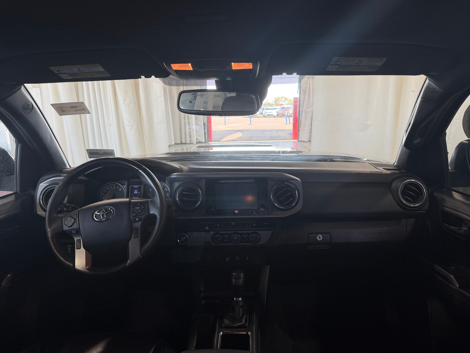 Thumbnail: 2019 Toyota Tacoma - 3