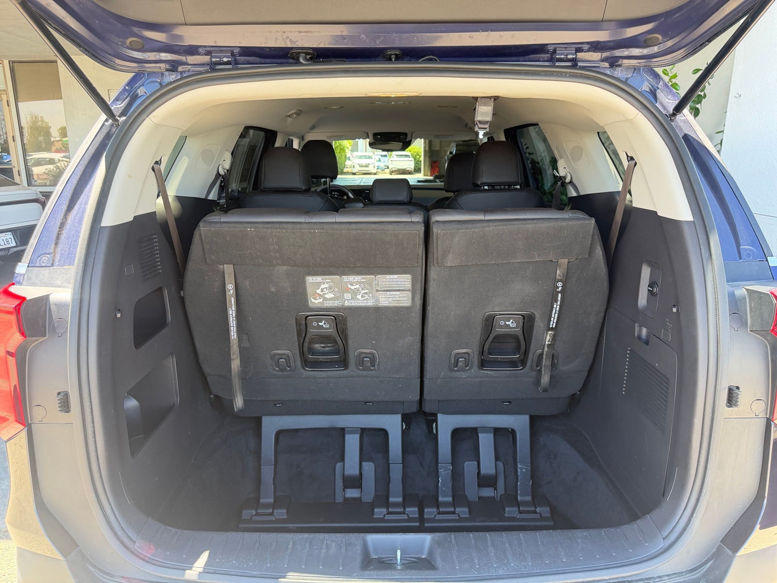 Thumbnail: 2026 Kia Carnival - 7
