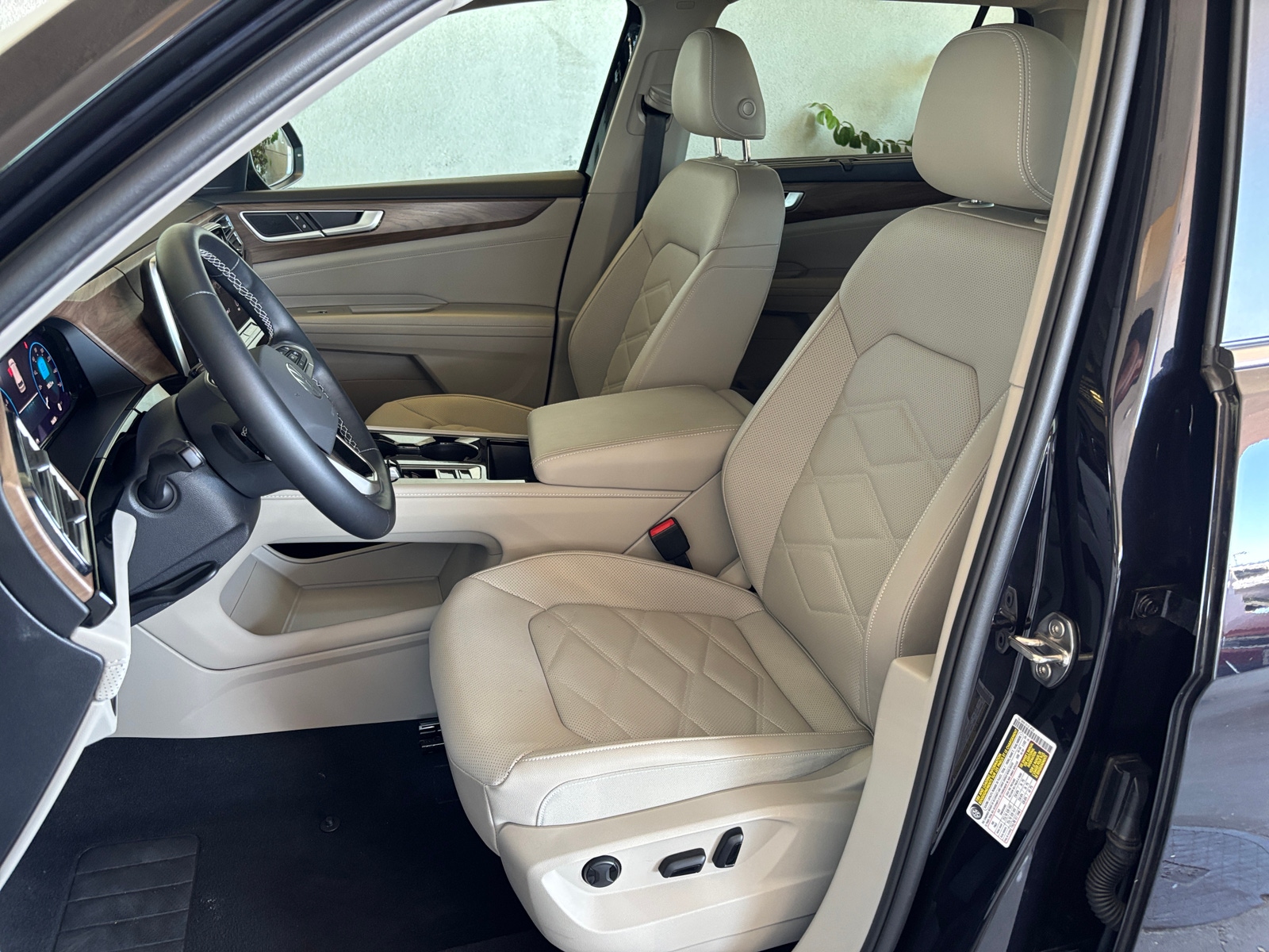 Thumbnail: 2026 Volkswagen Atlas - 2