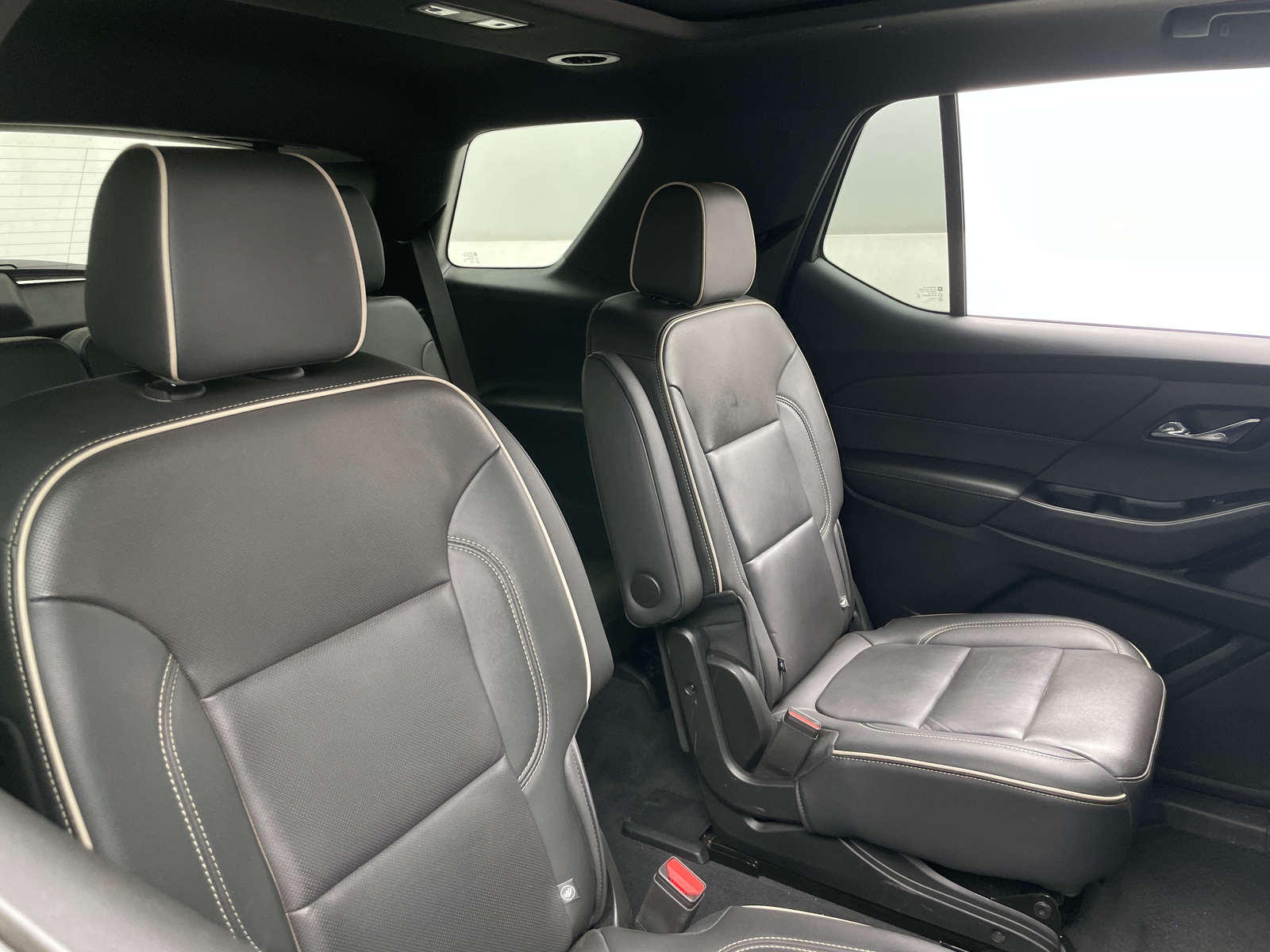 Thumbnail: 2023 Chevrolet Traverse - 5