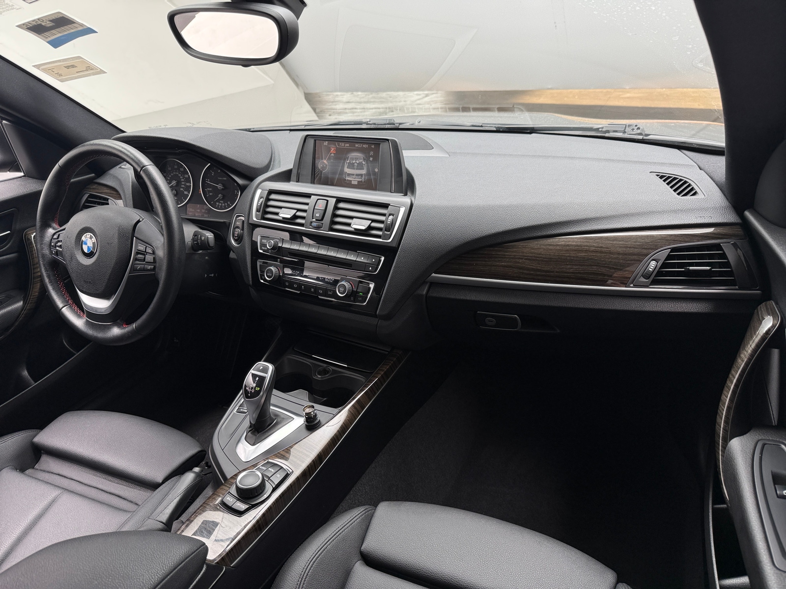 Thumbnail: 2016 BMW 2 Series - 2
