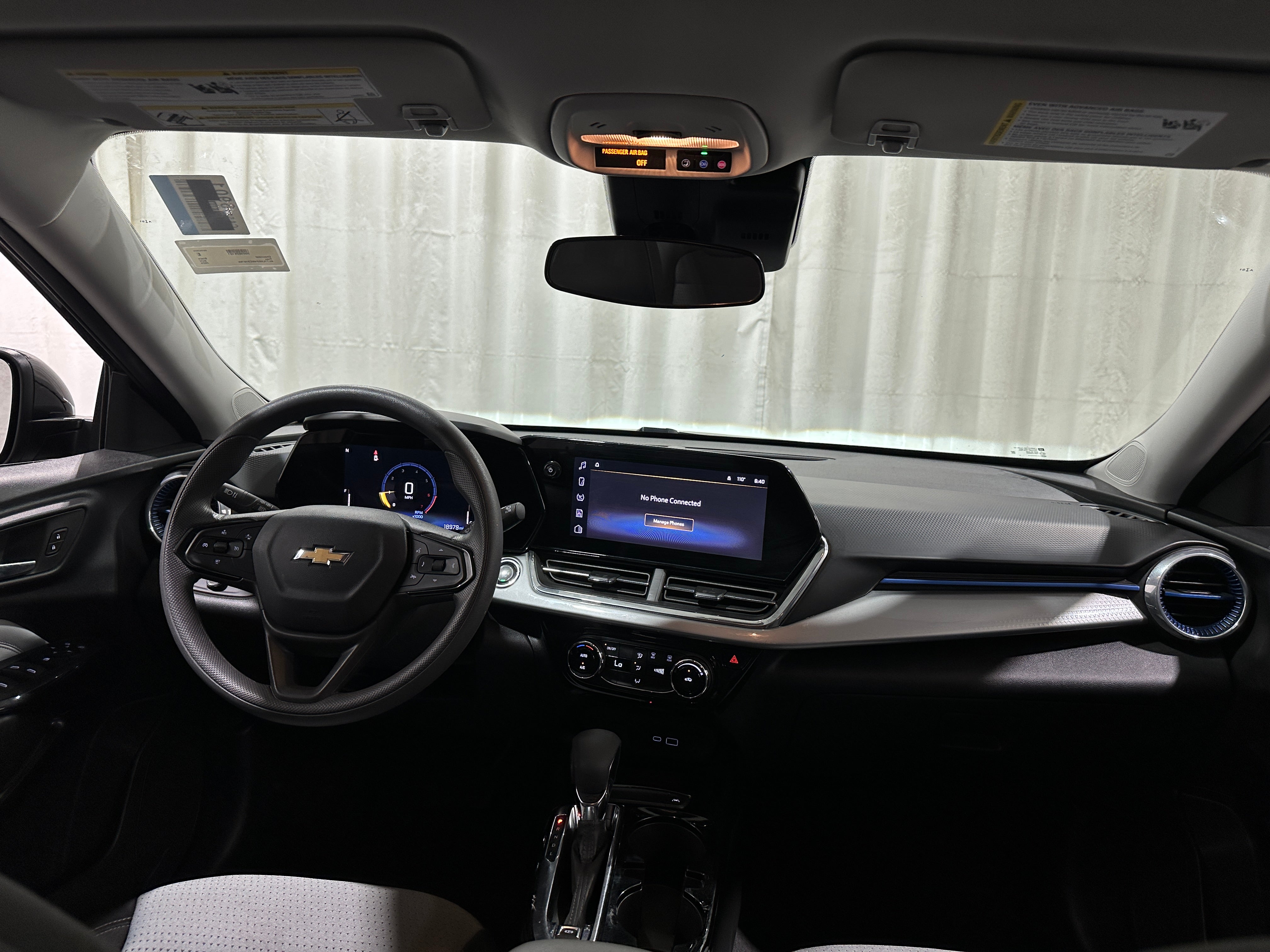 2025 Chevrolet Trax LT - Photo 6