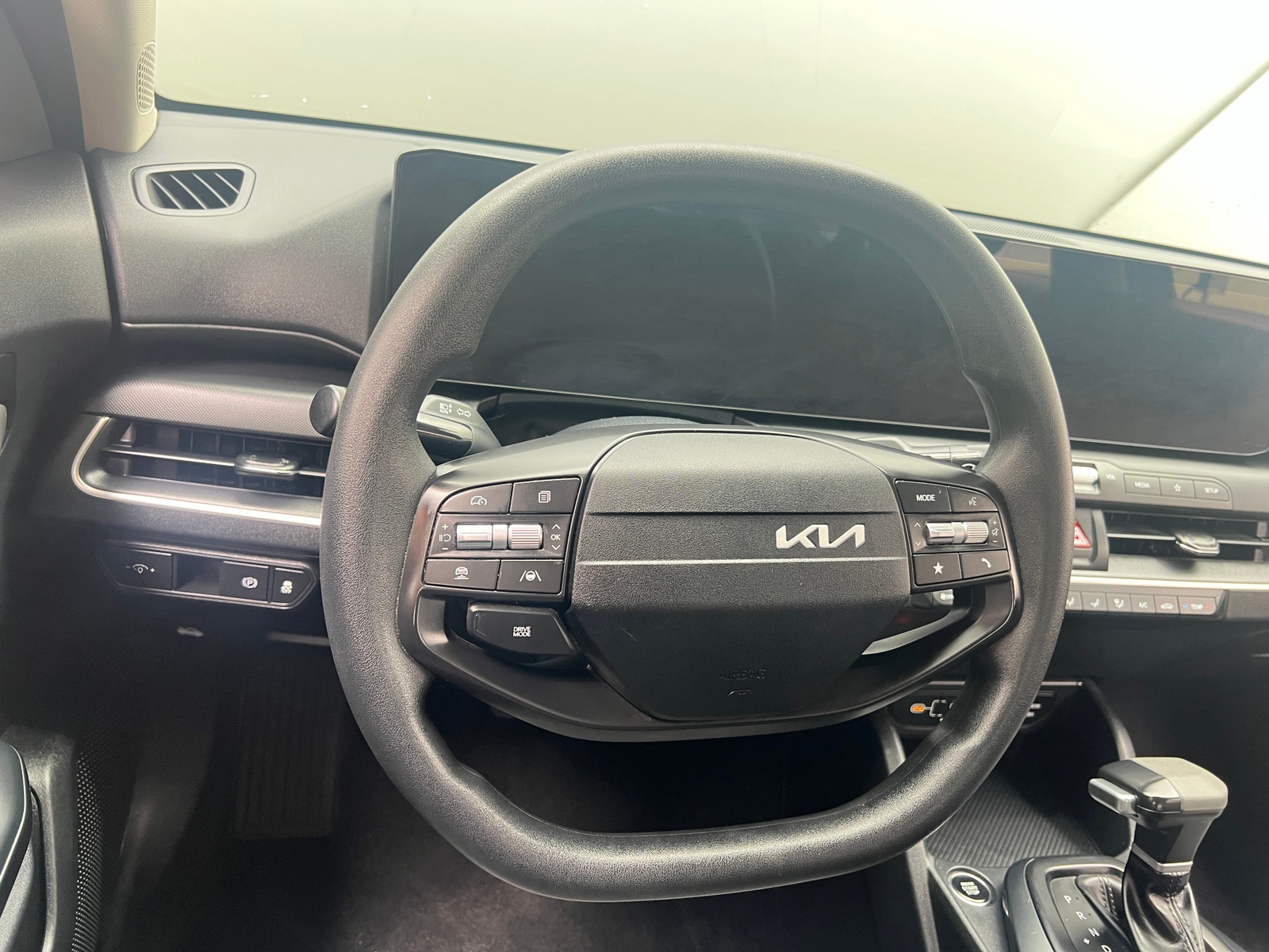 Thumbnail: 2025 Kia K4 - 5
