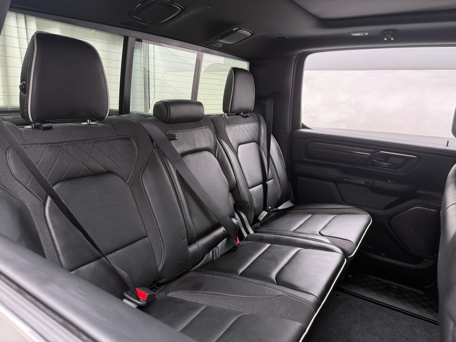 Thumbnail: 2026 RAM 1500 - 5
