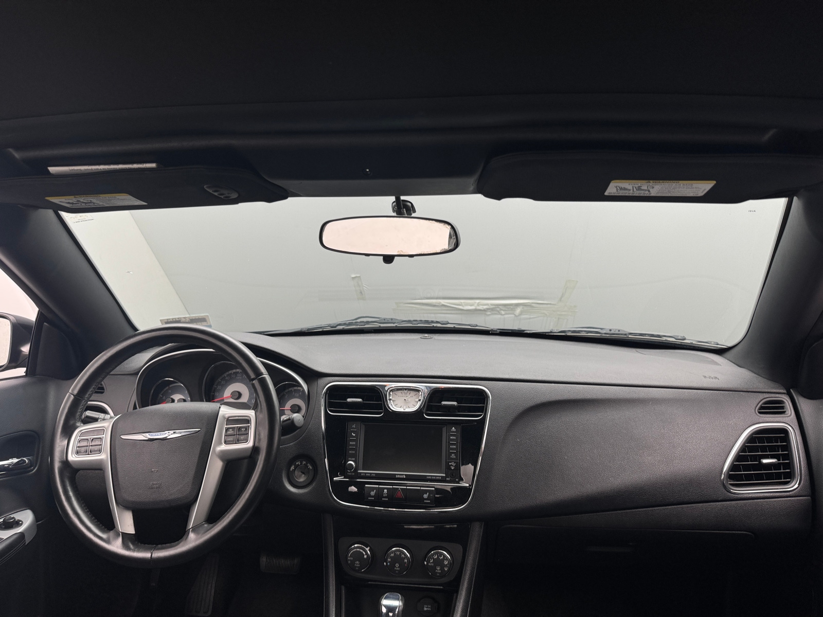 Thumbnail: 2011 Chrysler 200 - 3