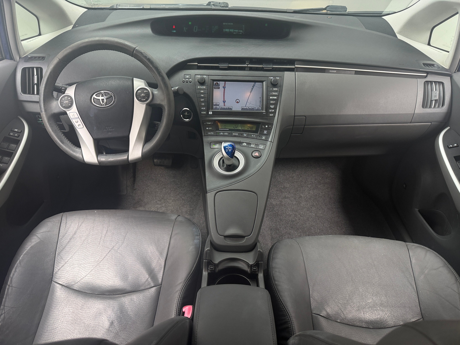 Thumbnail: 2010 Toyota Prius - 3