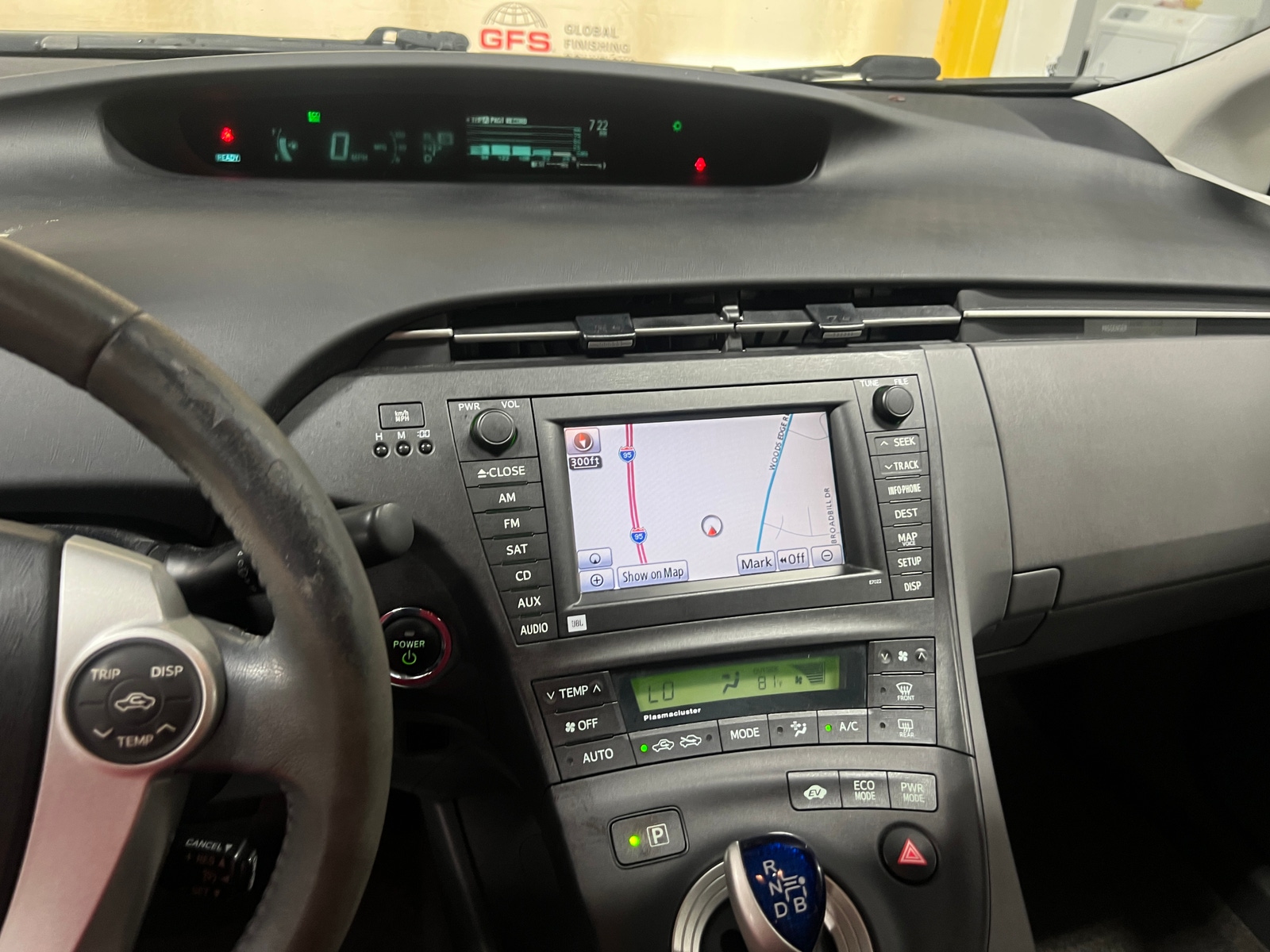 Thumbnail: 2010 Toyota Prius - 4