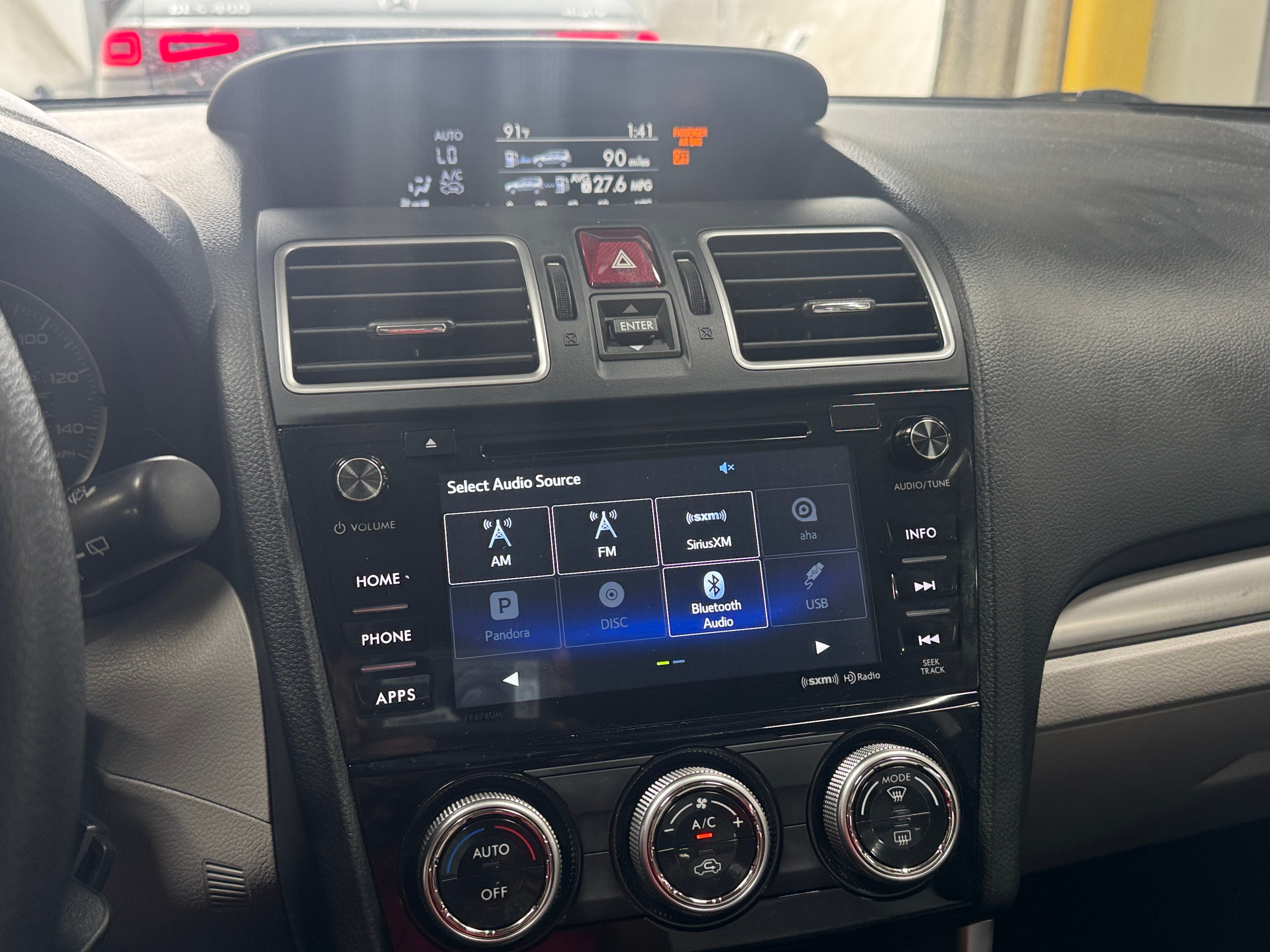 2017 Subaru Forester Premium - Photo 11