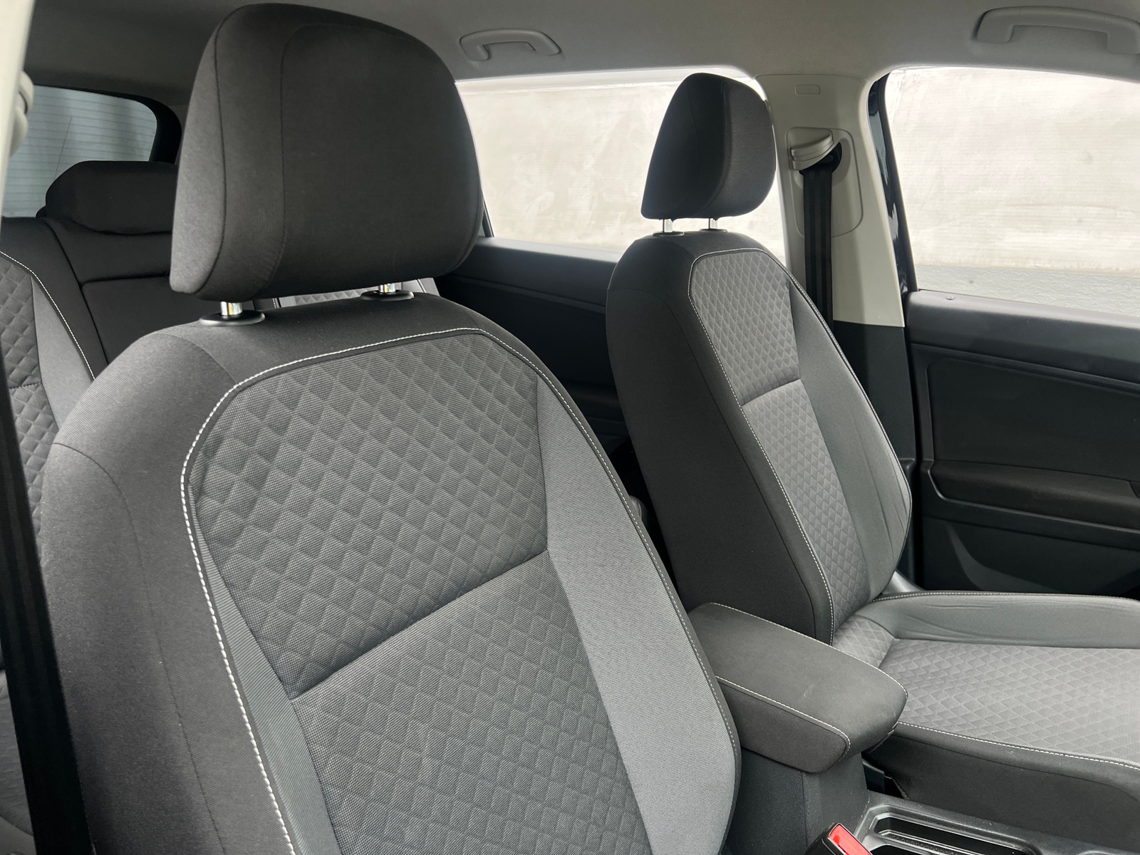 Thumbnail: 2021 Volkswagen Tiguan - 2