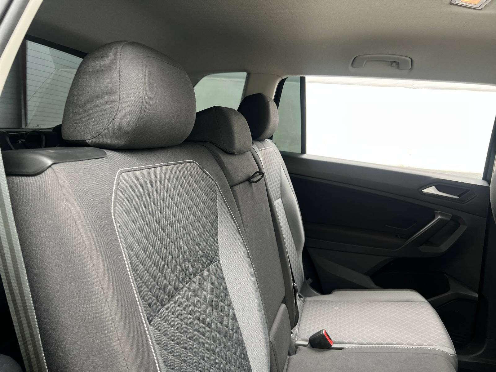 Thumbnail: 2021 Volkswagen Tiguan - 6