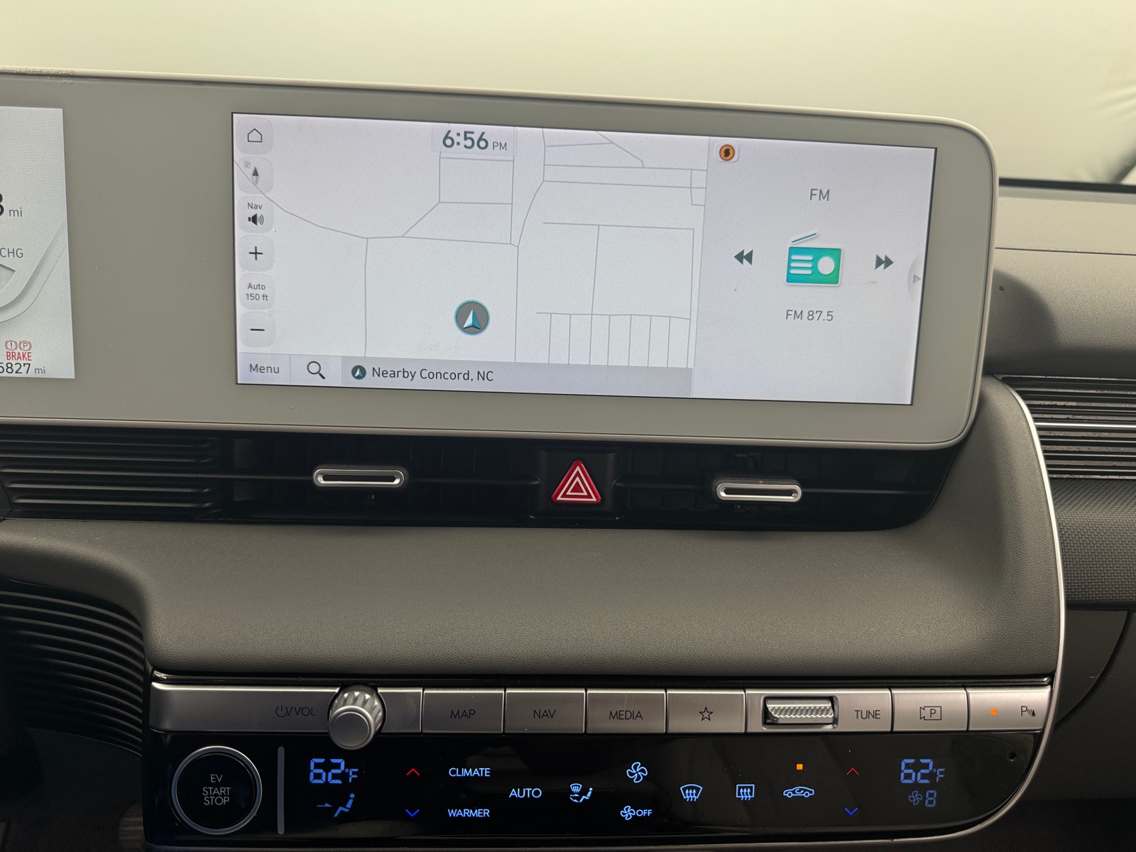 Thumbnail: 2023 Hyundai Ioniq 5 - 3
