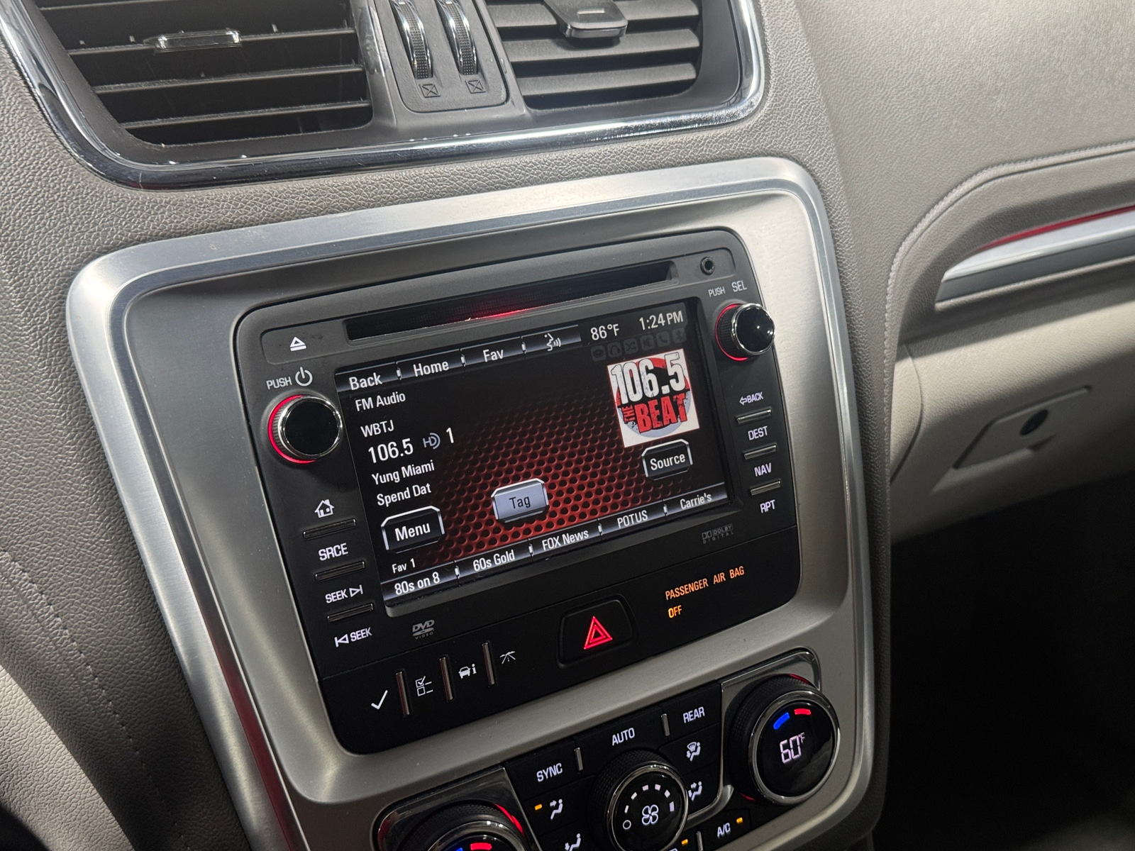 Thumbnail: 2014 GMC Acadia - 3