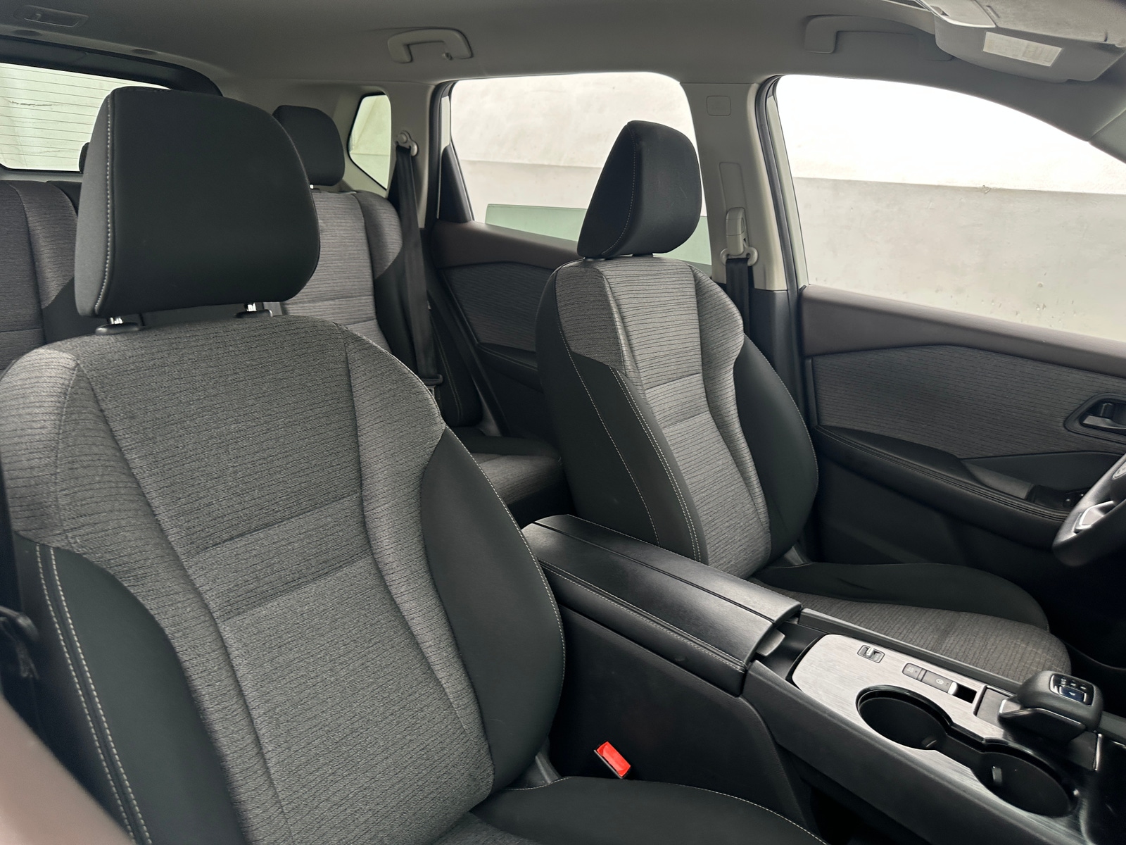Thumbnail: 2021 Nissan Rogue - 2