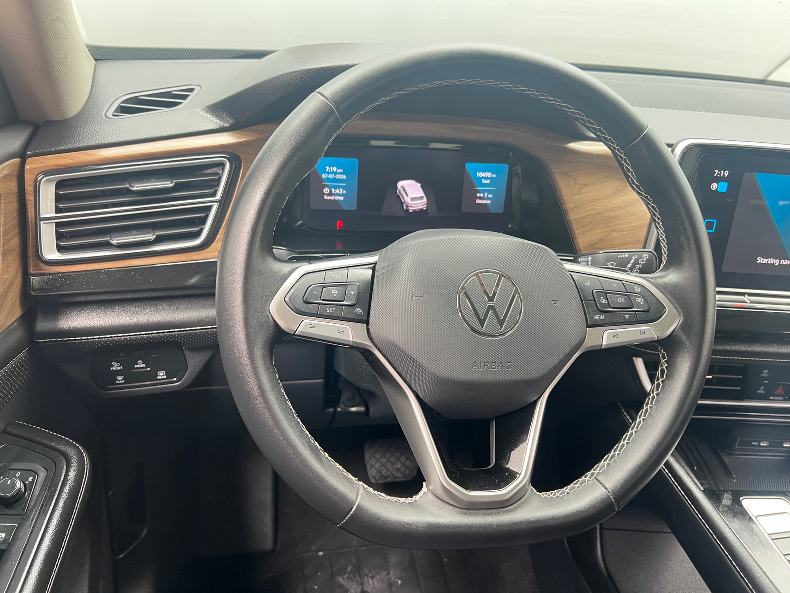 Thumbnail: 2026 Volkswagen Atlas - 4