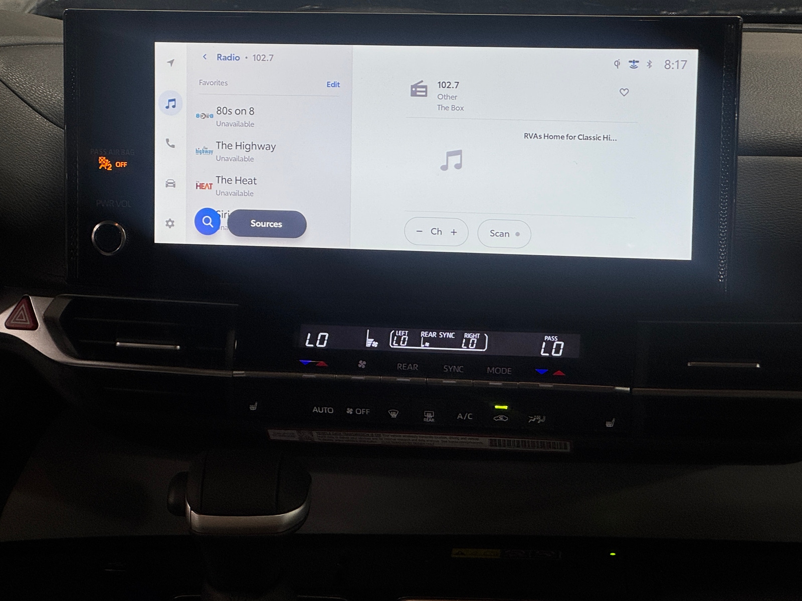 Thumbnail: 2026 Toyota Sienna - 3