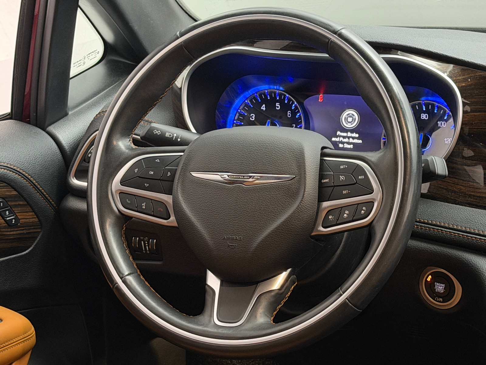 Thumbnail: 2021 Chrysler Pacifica - 4