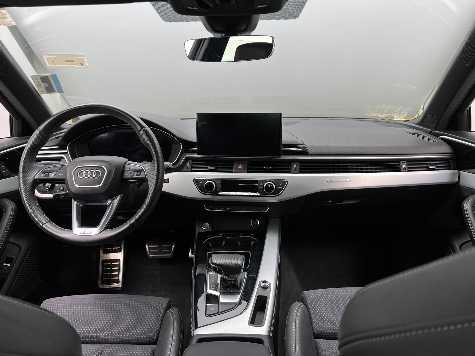 Thumbnail: 2023 Audi A4 - 2