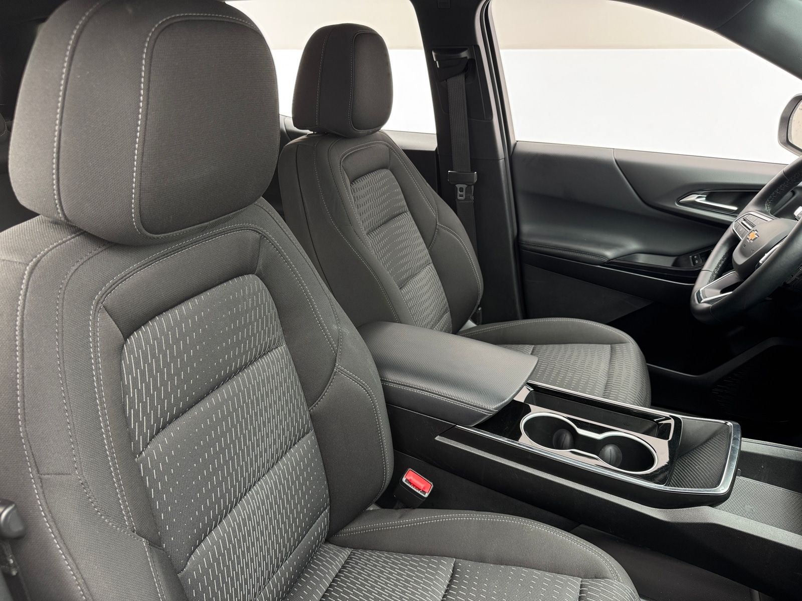 Thumbnail: 2025 Chevrolet Equinox - 2