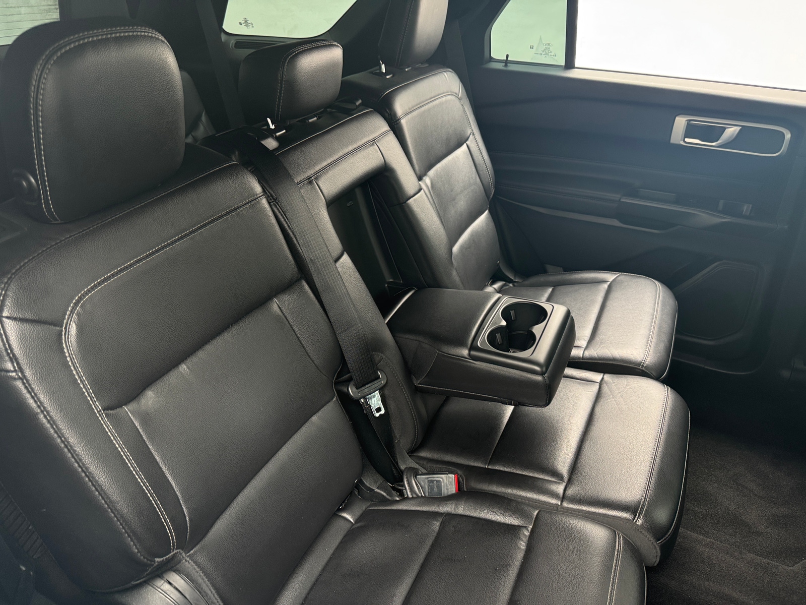 Thumbnail: 2020 Ford Explorer - 5