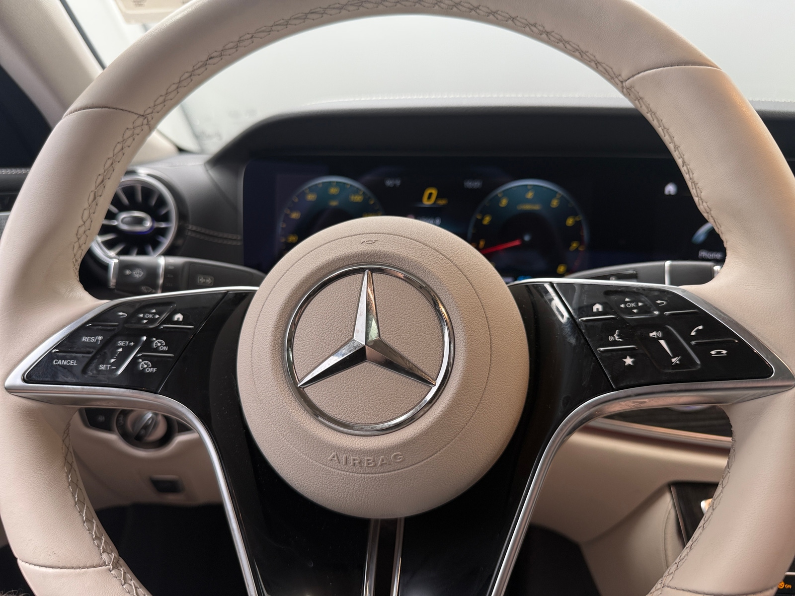 Thumbnail: 2022 Mercedes-Benz CLS - 4