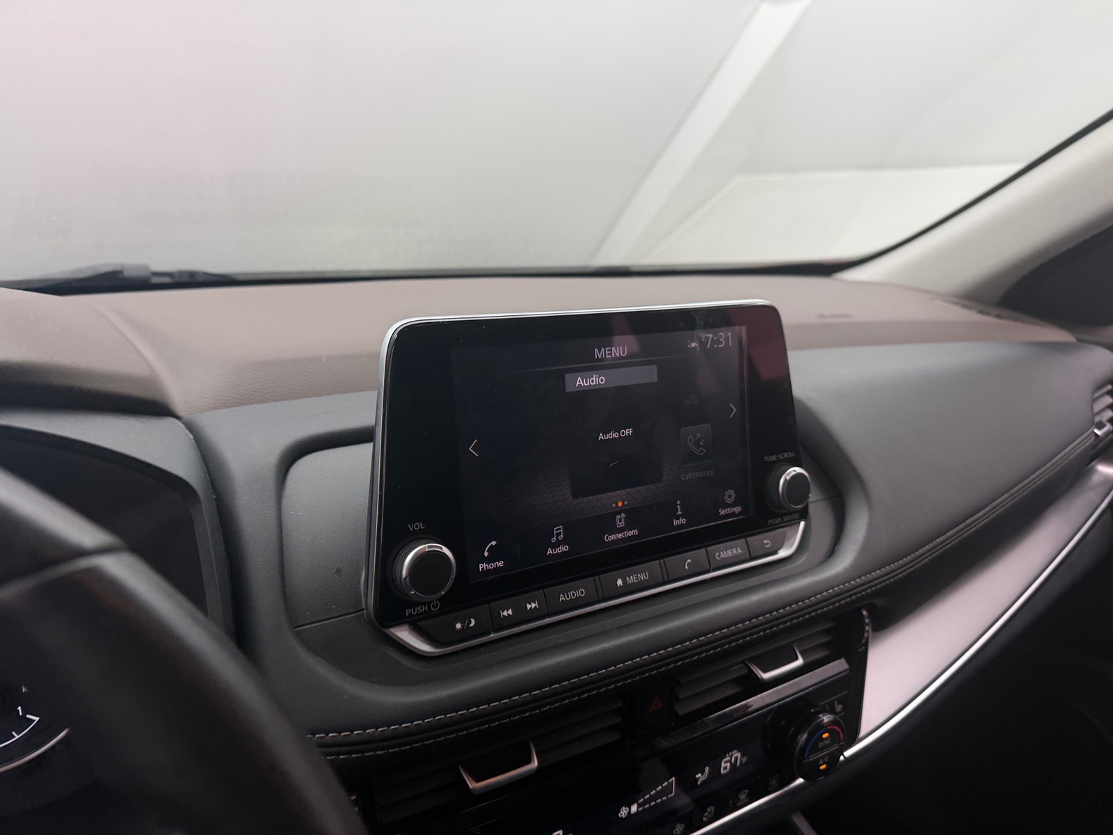 Thumbnail: 2021 Nissan Rogue - 3