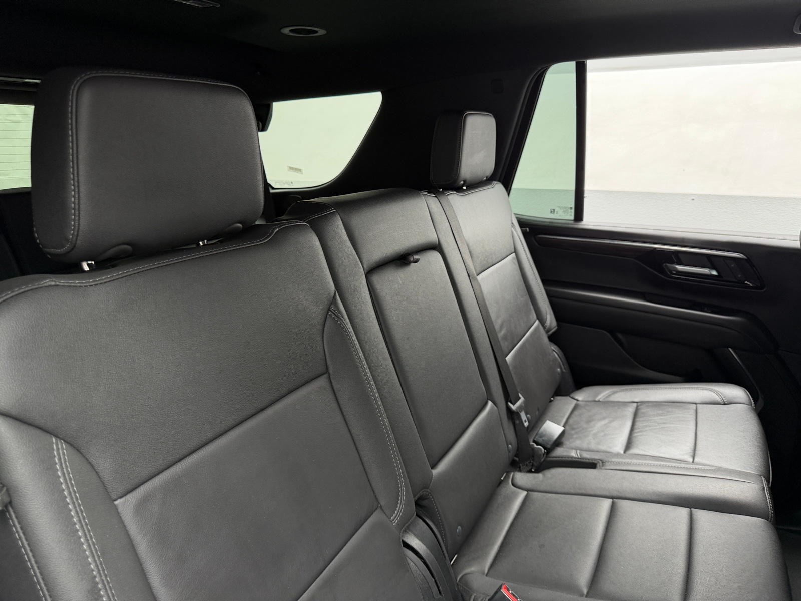 Thumbnail: 2025 Chevrolet Tahoe - 5
