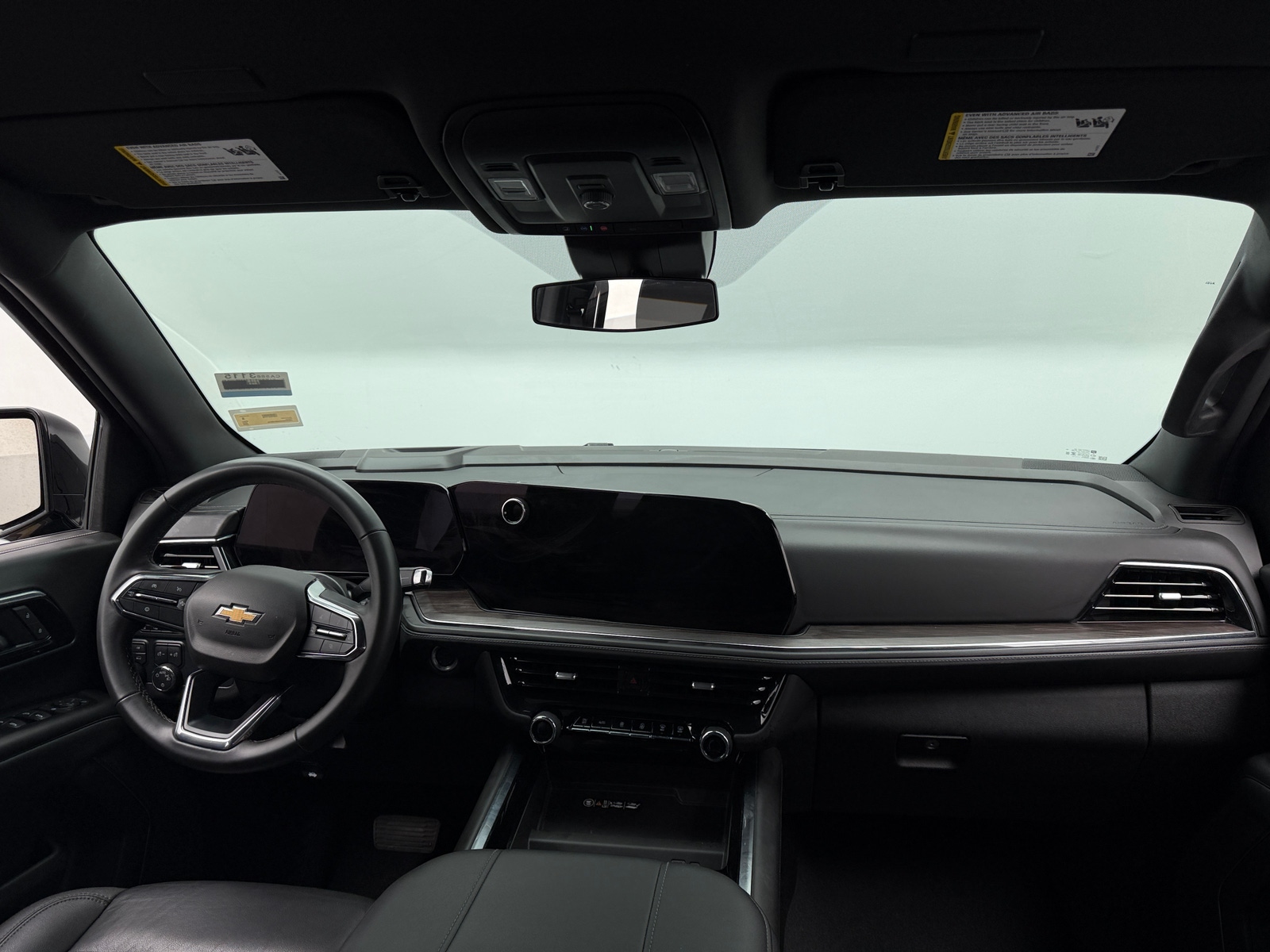 Thumbnail: 2025 Chevrolet Tahoe - 2