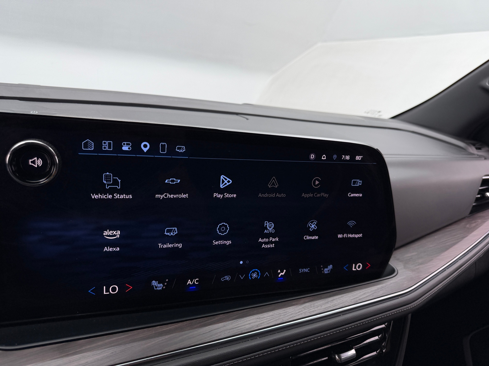 Thumbnail: 2025 Chevrolet Tahoe - 3