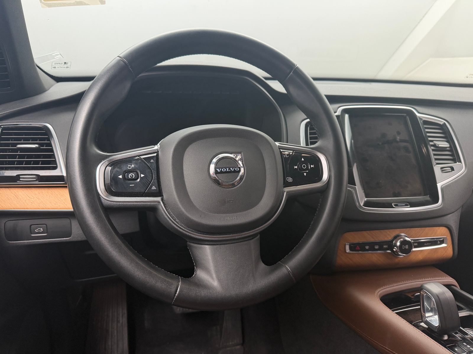 Thumbnail: 2023 Volvo XC90 - 4