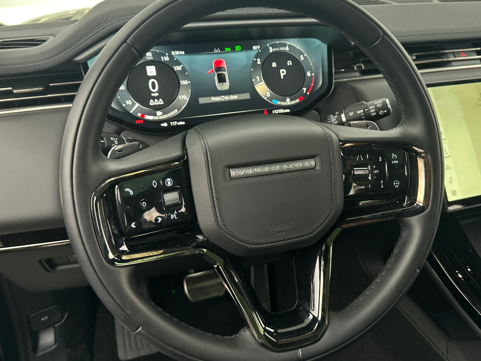 Thumbnail: 2025 Land Rover Range Rover Sport - 4