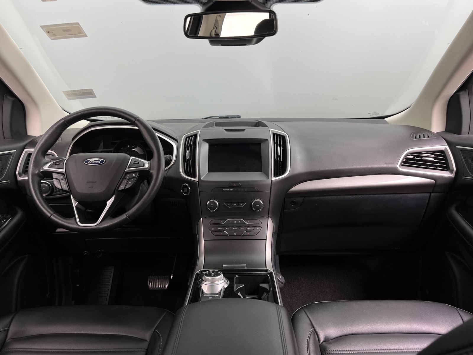 Thumbnail: 2020 Ford Edge - 3