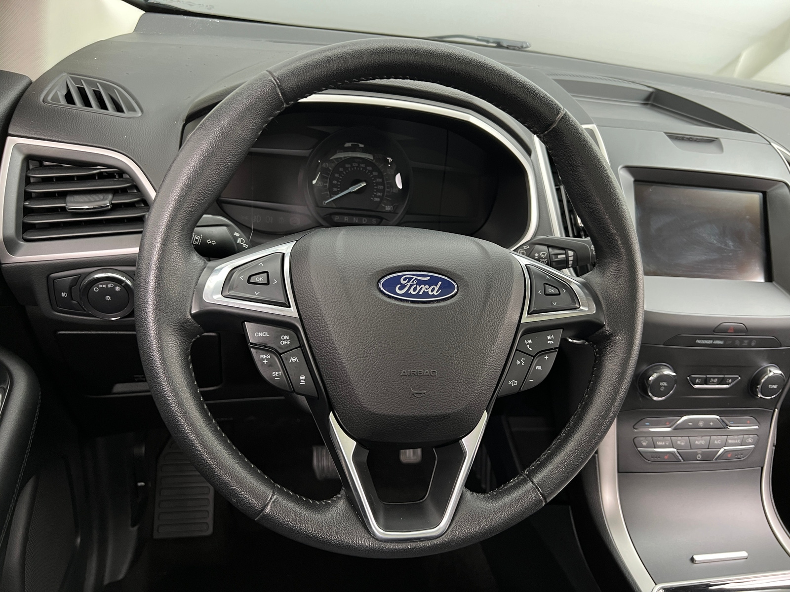 Thumbnail: 2020 Ford Edge - 5