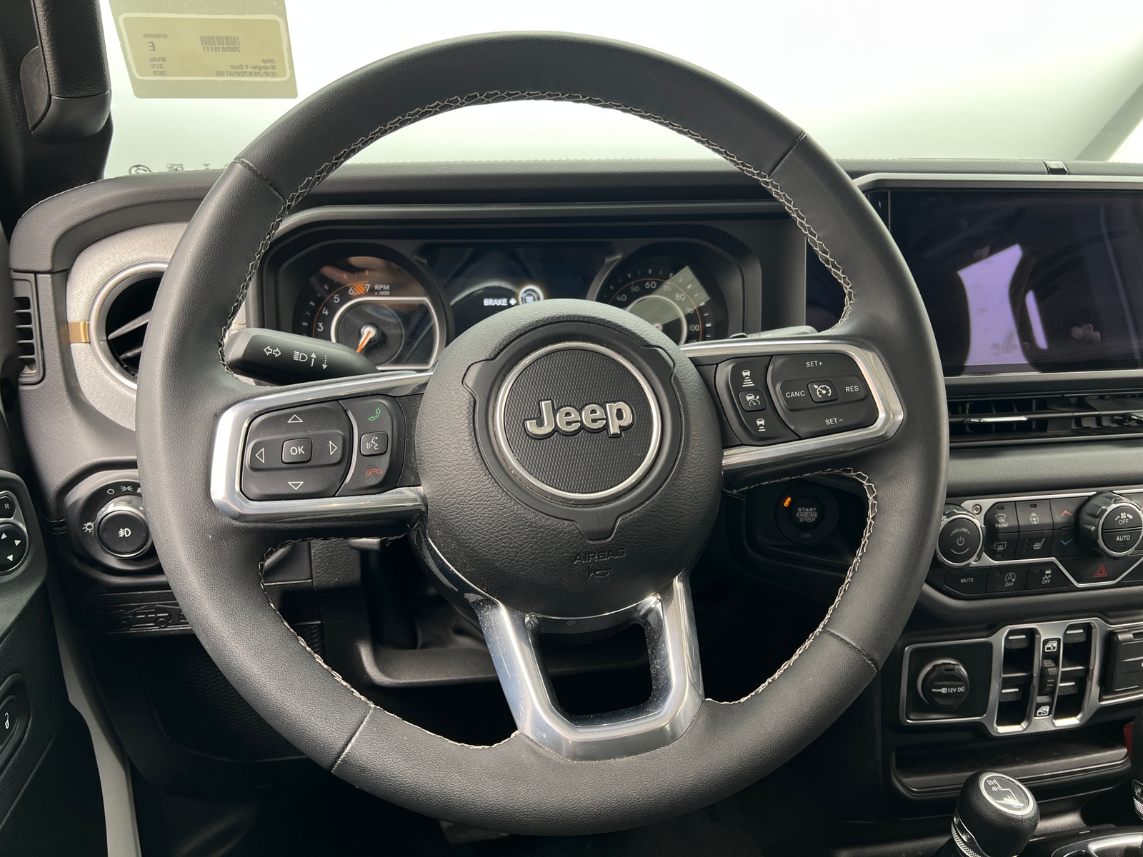 Thumbnail: 2025 Jeep Wrangler - 5