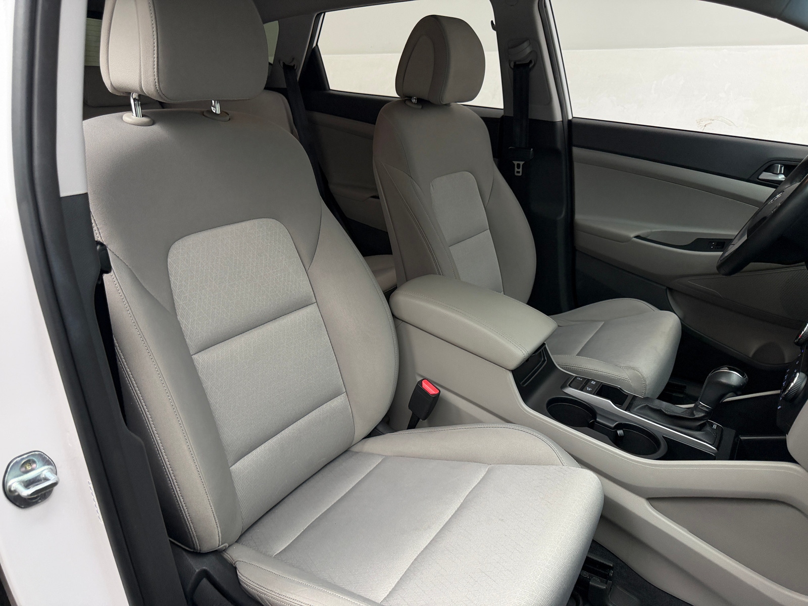 Thumbnail: 2016 Hyundai Tucson - 2