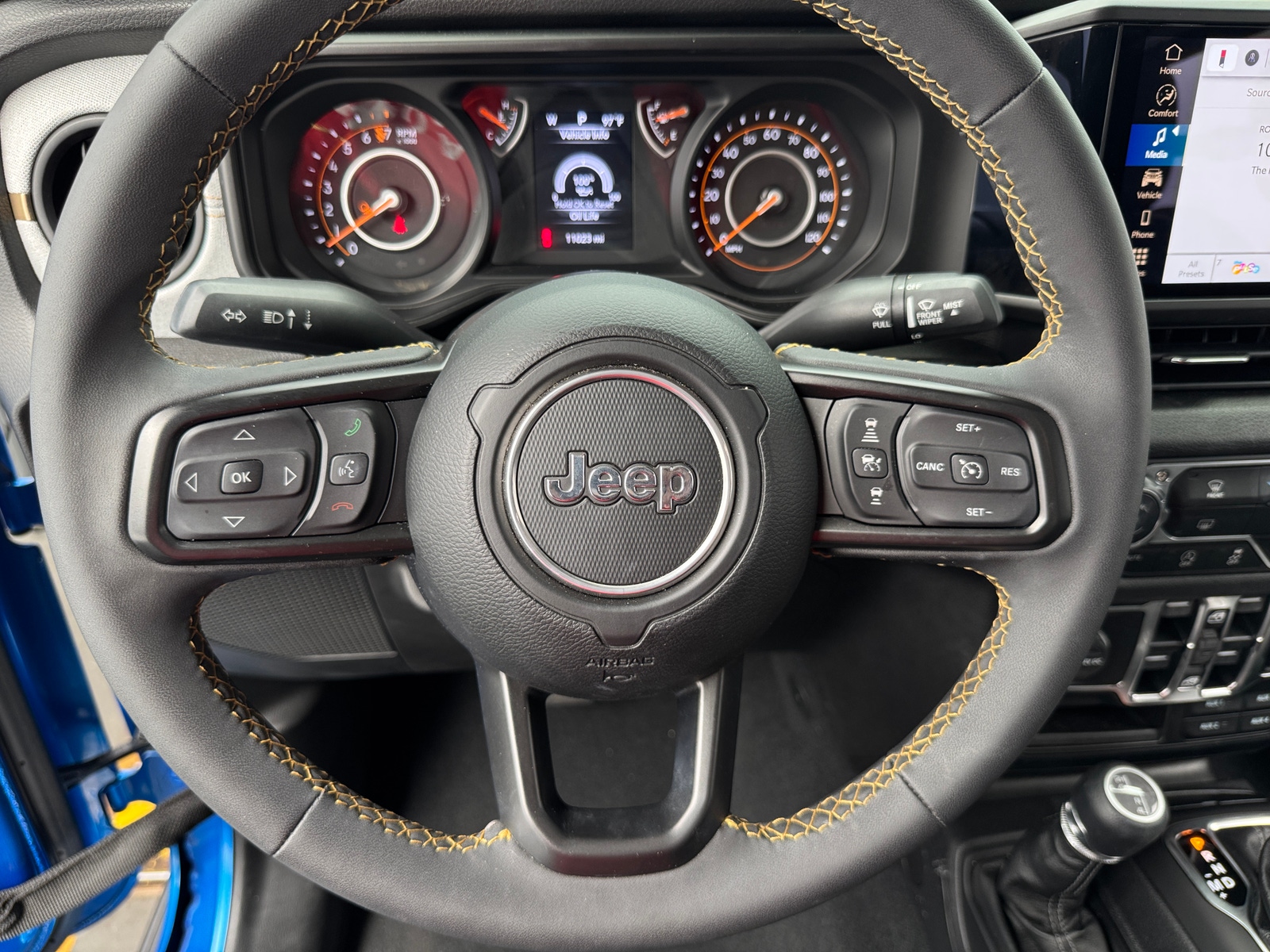 Thumbnail: 2024 Jeep Gladiator - 5