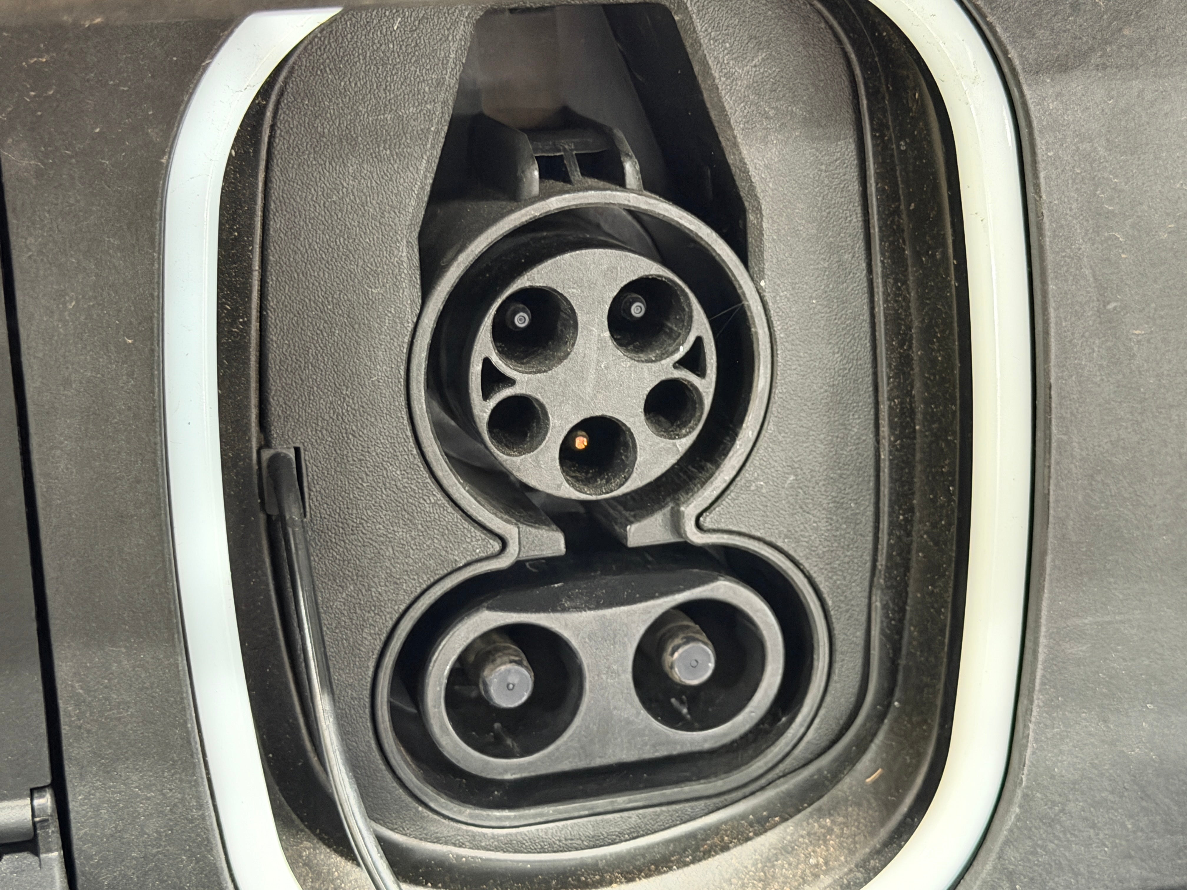 Used 2024 Cadillac LYRIQ Tech with VIN 1GYKPMRK9RZ116056 for sale in Oak Creek, WI