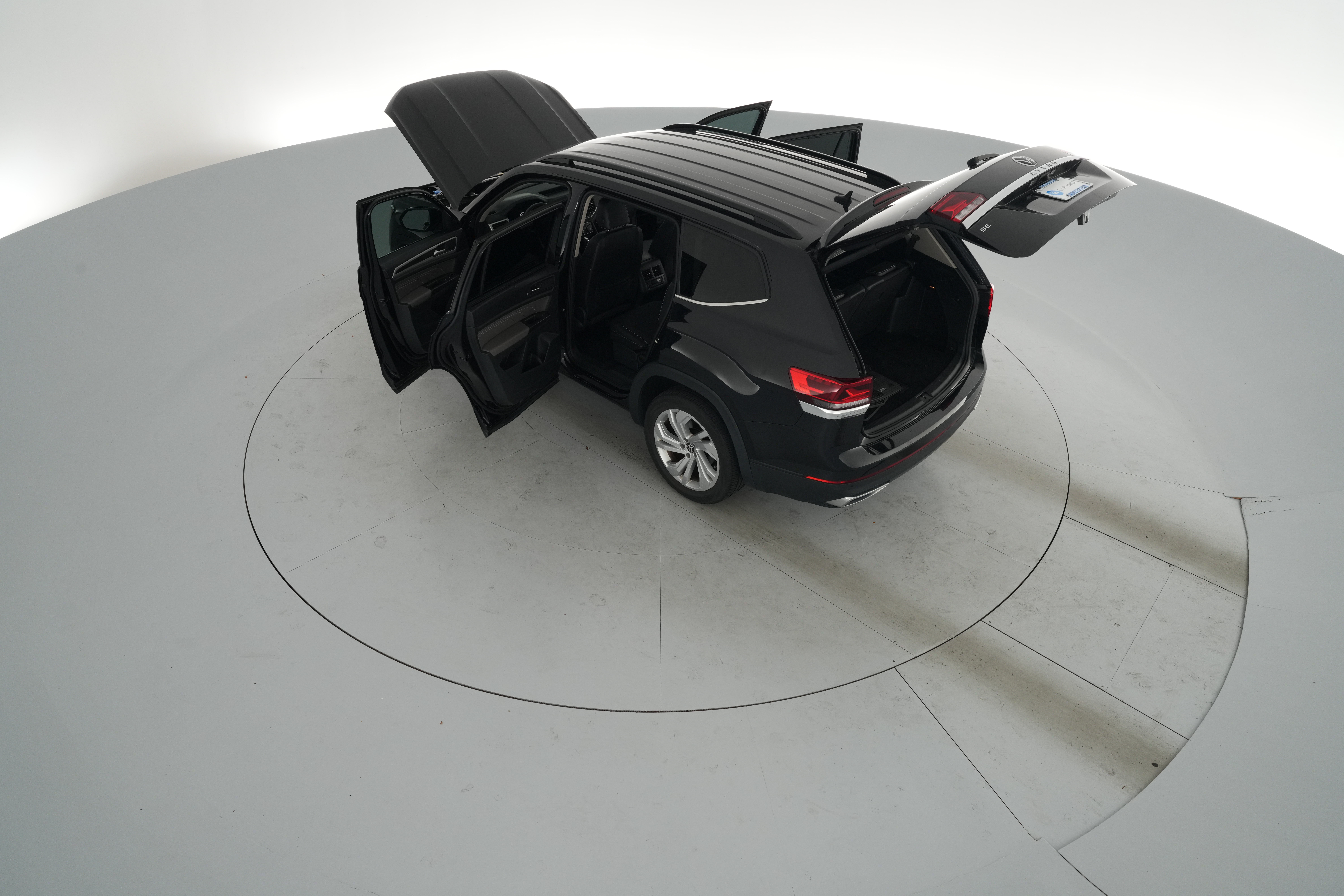 2022 Volkswagen Atlas SE w/Tech - Photo 45
