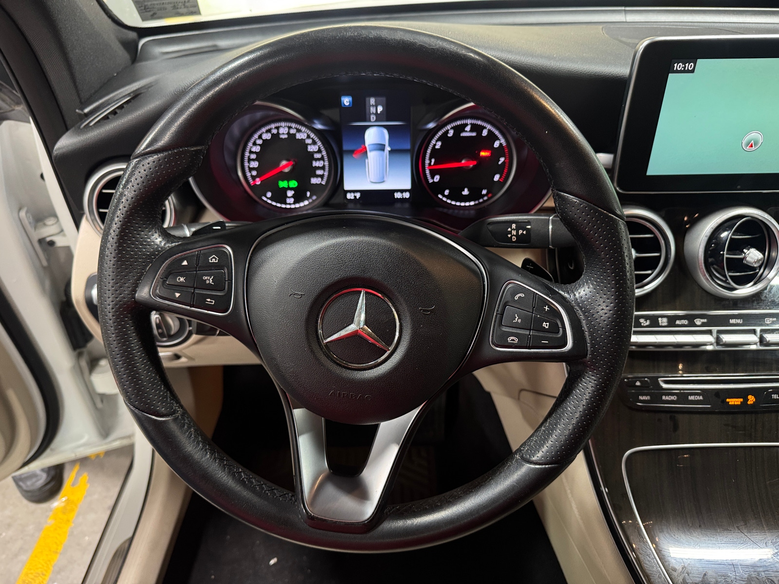 Thumbnail: 2018 Mercedes-Benz GLC - 4