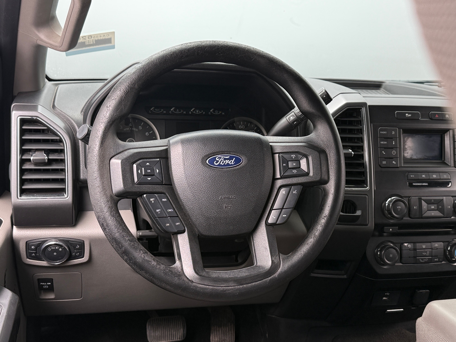 Thumbnail: 2018 Ford Econoline - 5