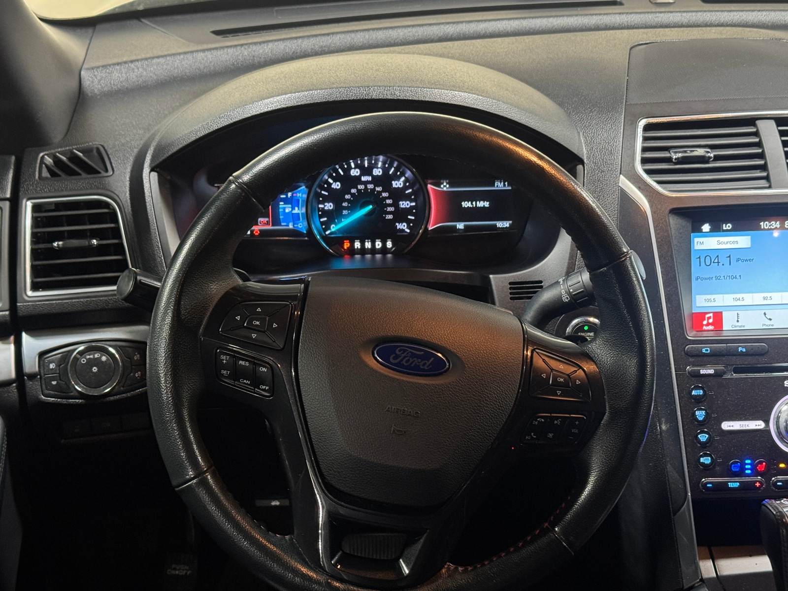 Thumbnail: 2017 Ford Explorer - 4