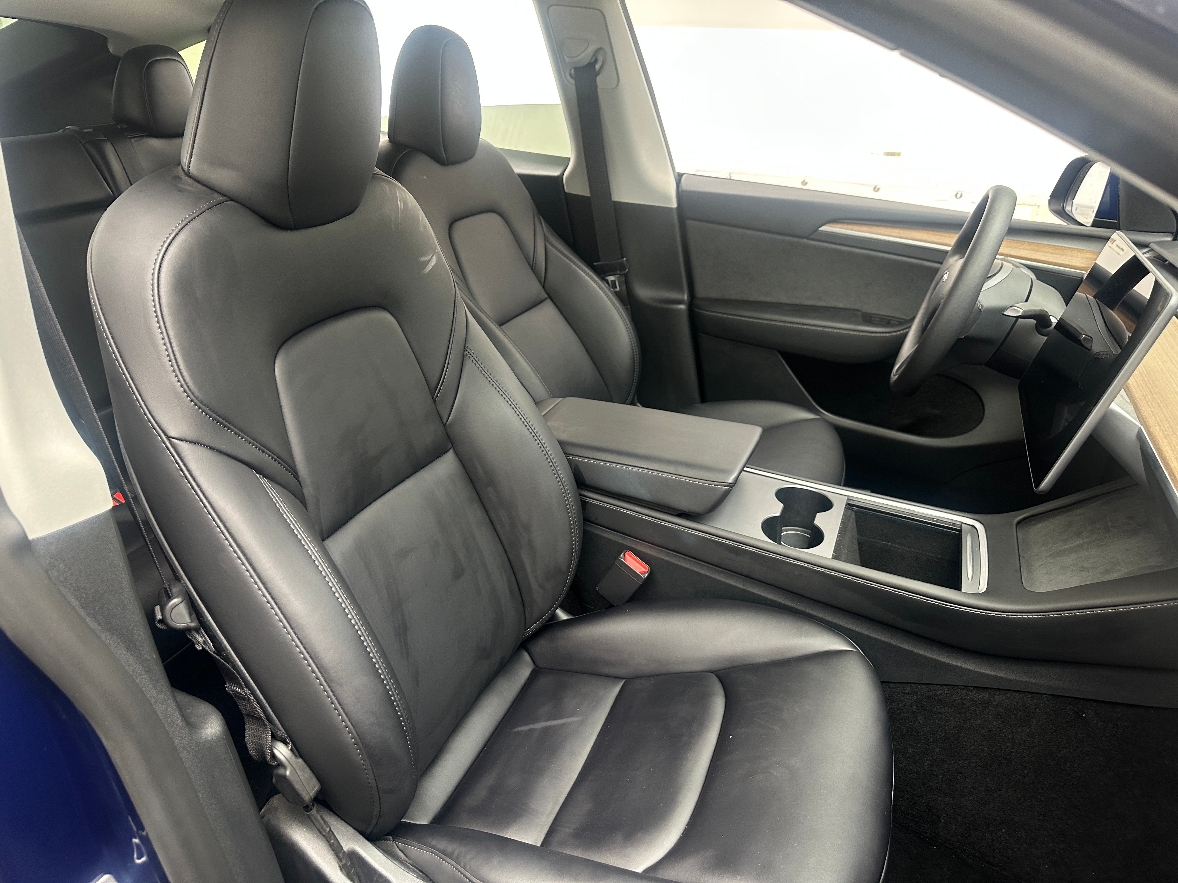 Used 2023 Tesla Model Y Performance with VIN 7SAYGDEF7PF804863 for sale in Oak Creek, WI