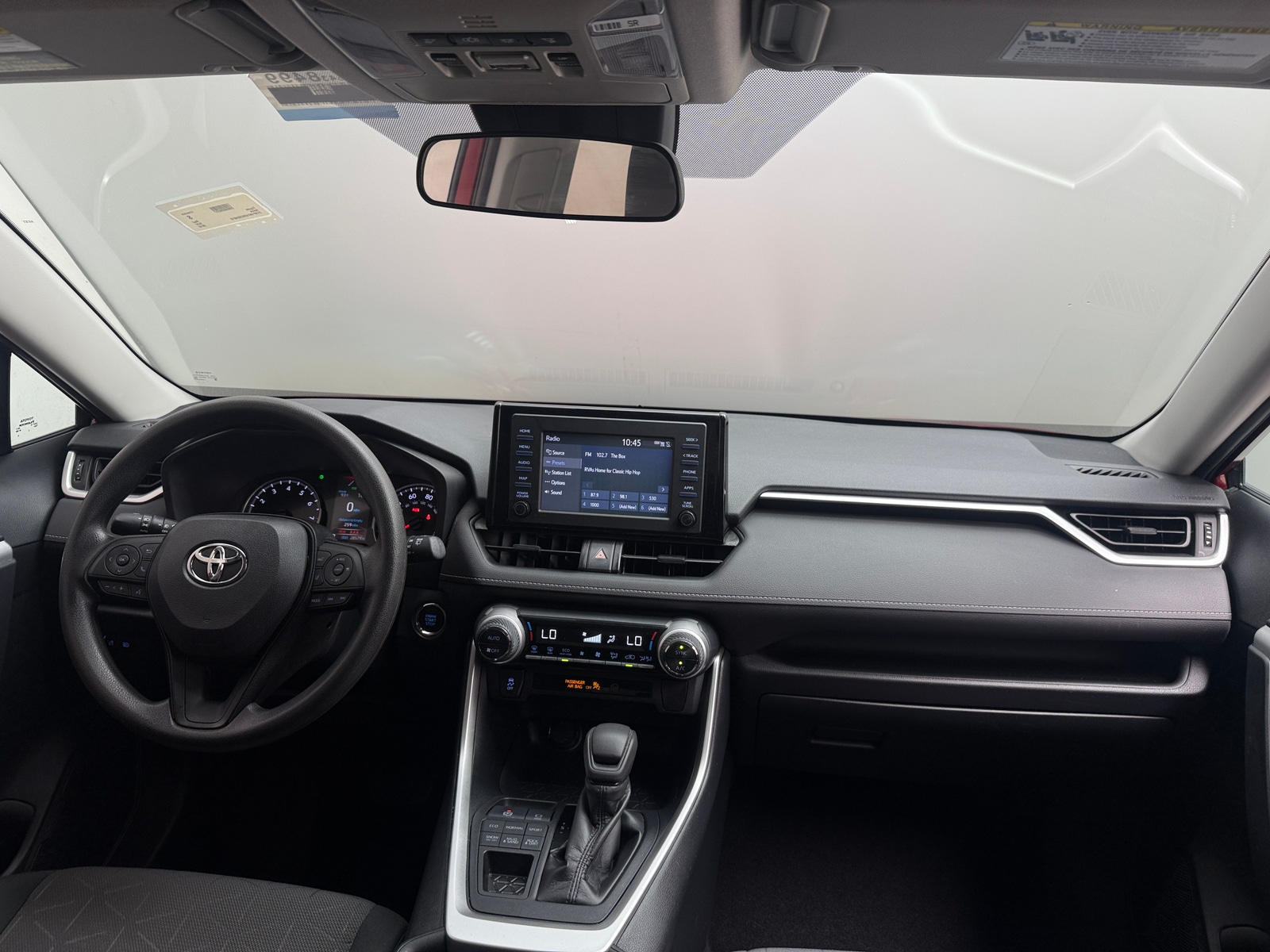 Thumbnail: 2019 Toyota RAV4 - 3