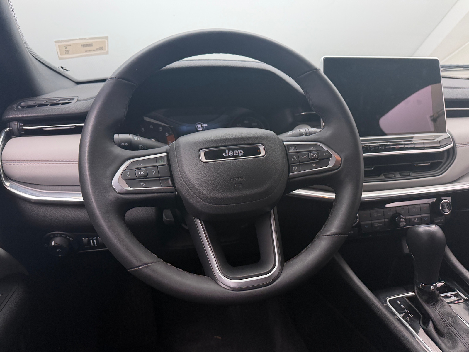 Thumbnail: 2023 Jeep Compass - 4