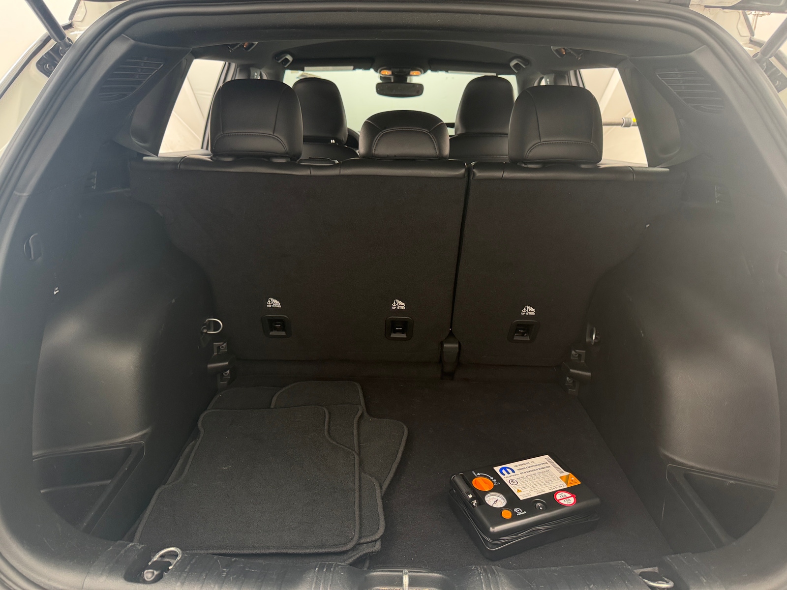 Thumbnail: 2023 Jeep Compass - 6