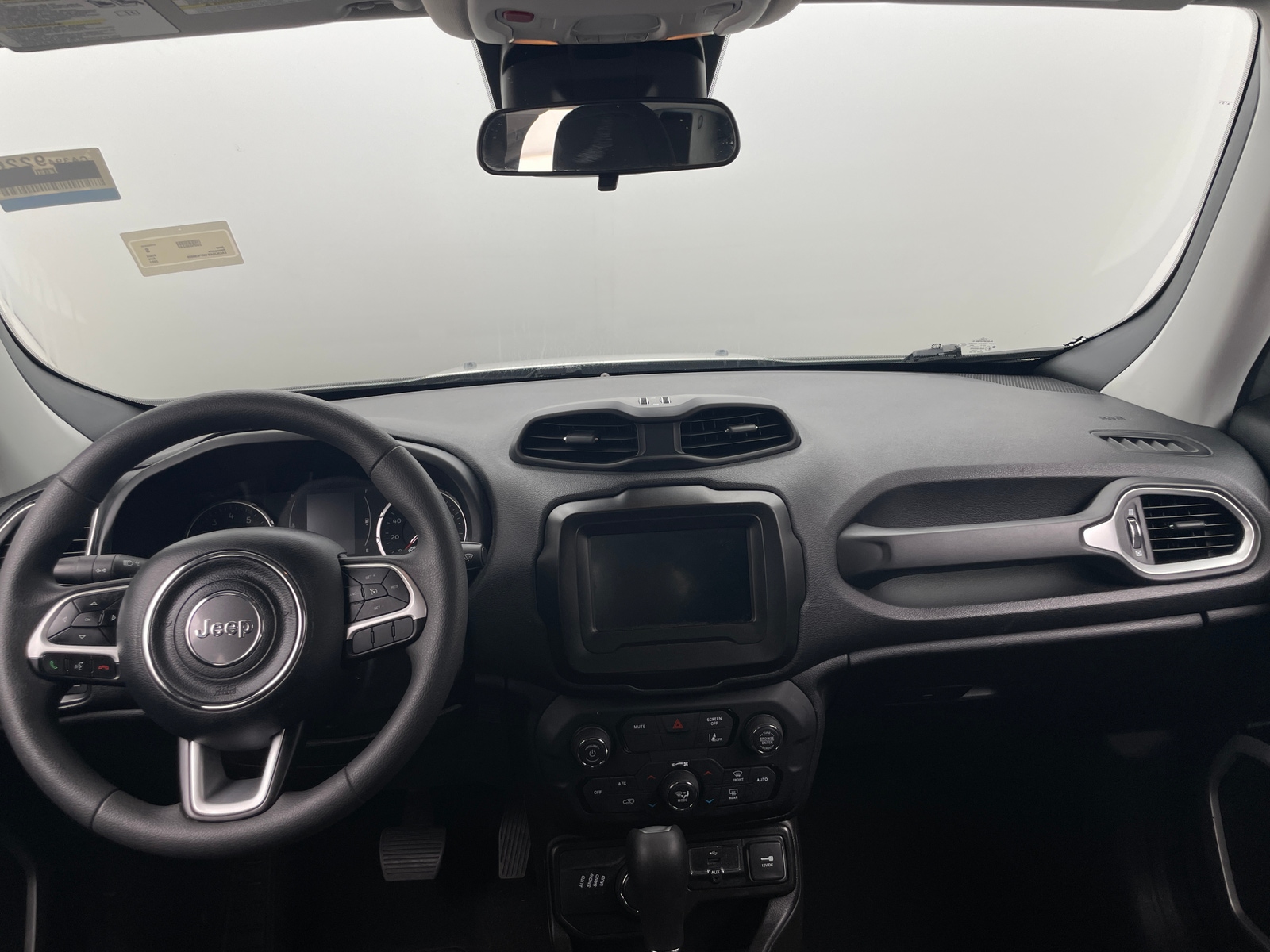 Thumbnail: 2021 Jeep Renegade - 3