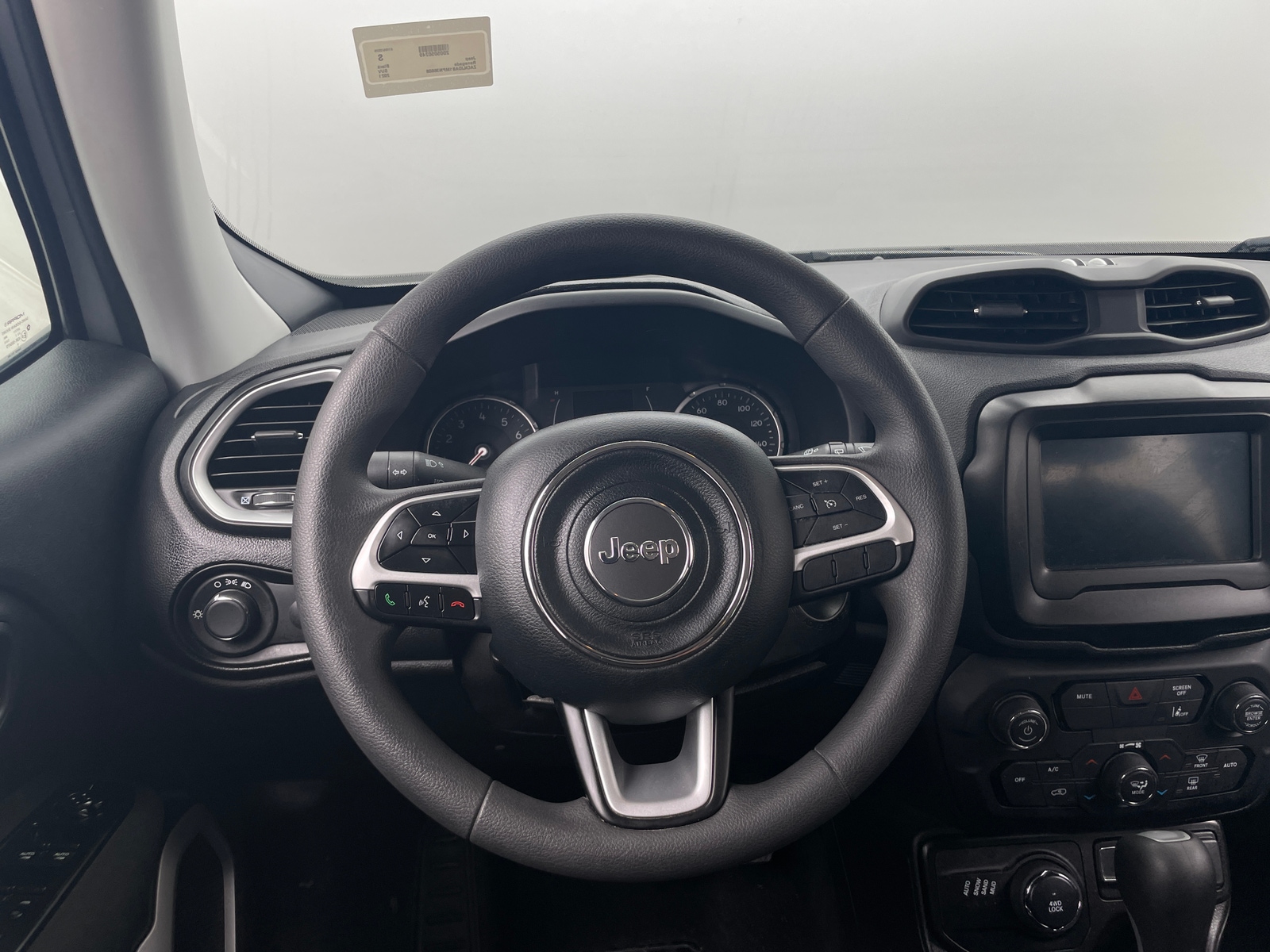 Thumbnail: 2021 Jeep Renegade - 5