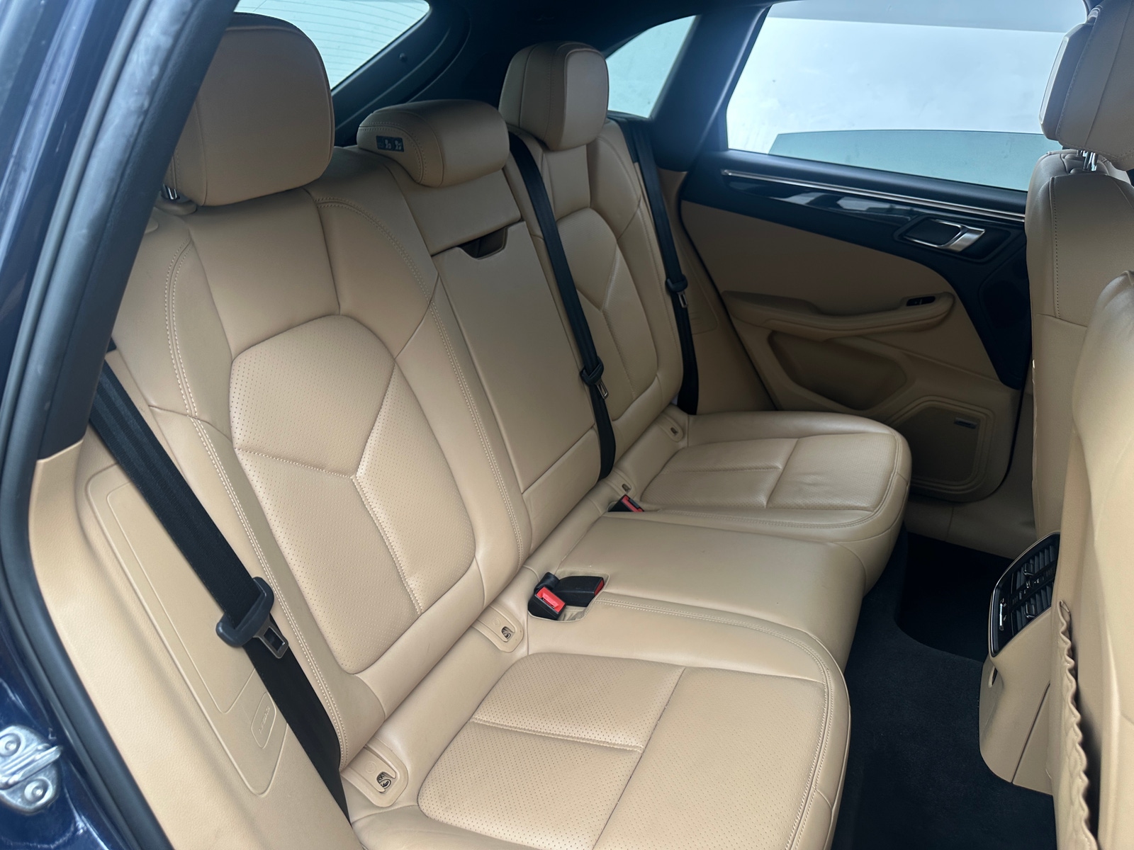 Thumbnail: 2018 Porsche Macan - 5